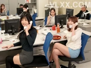 Đặt gái trên mạng giao hàng tận nhà địt tận giường